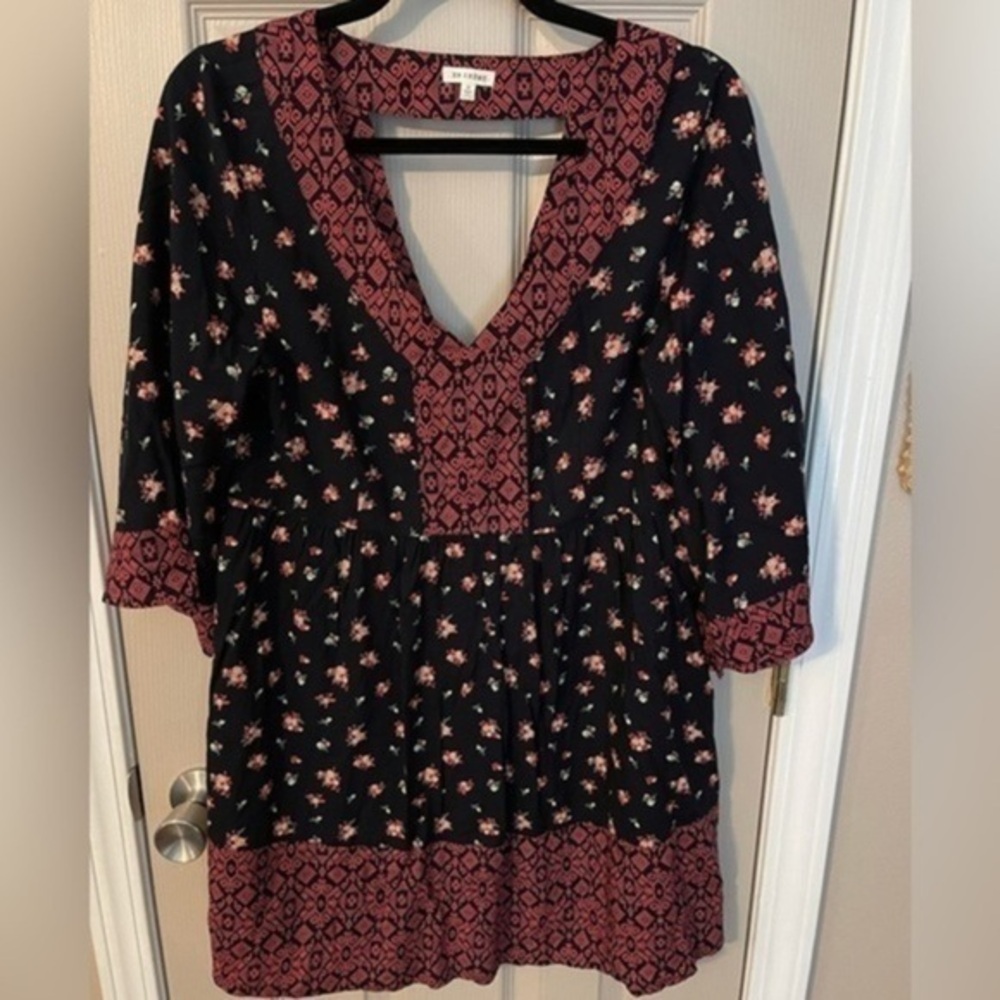 En Crėme Floral Flowy Mini Dress